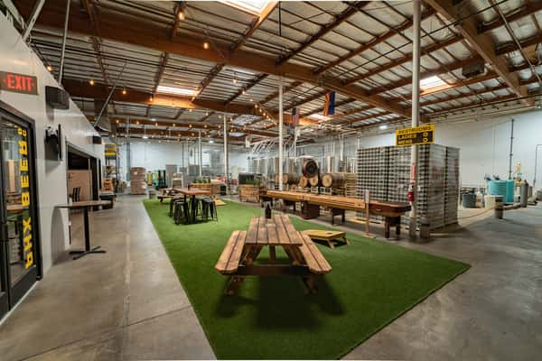 brewery-tap-room-location-phx-beer-co-brewery-in-az