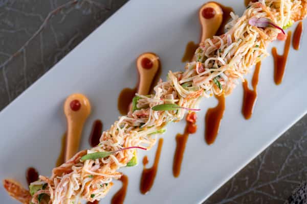 El Pacifico Roll (Signature Roll)