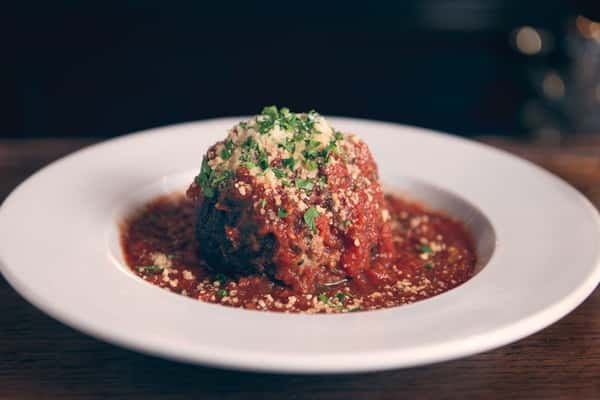 Paul Bar / Food American Restaurant in Palm Springs, CA