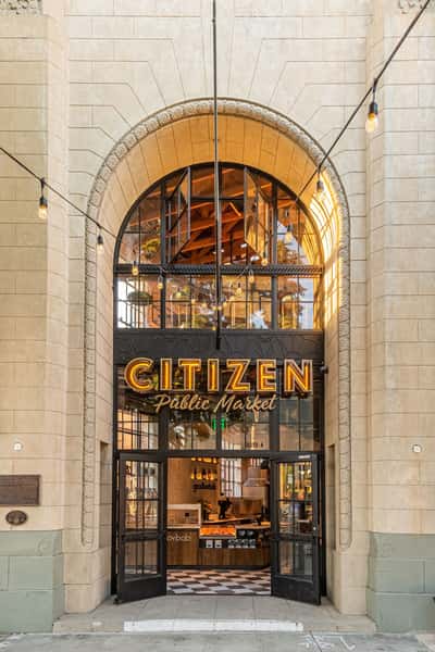 Entrance to Citizen Market