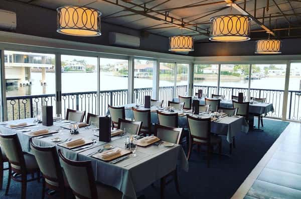 M waterfront grille hotel on block island ri