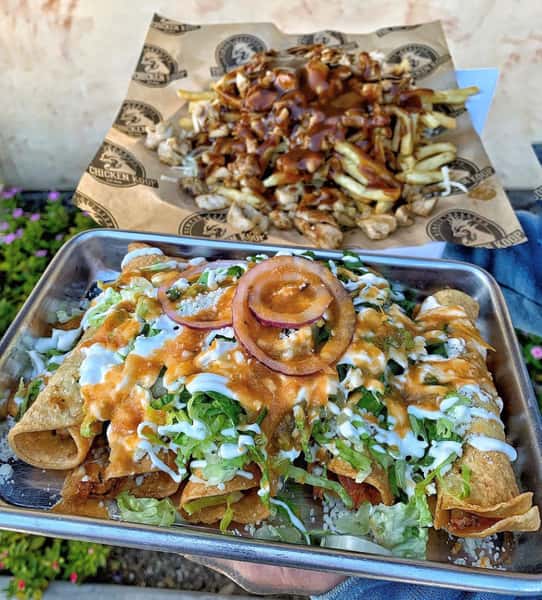 Taquitos & Poutine