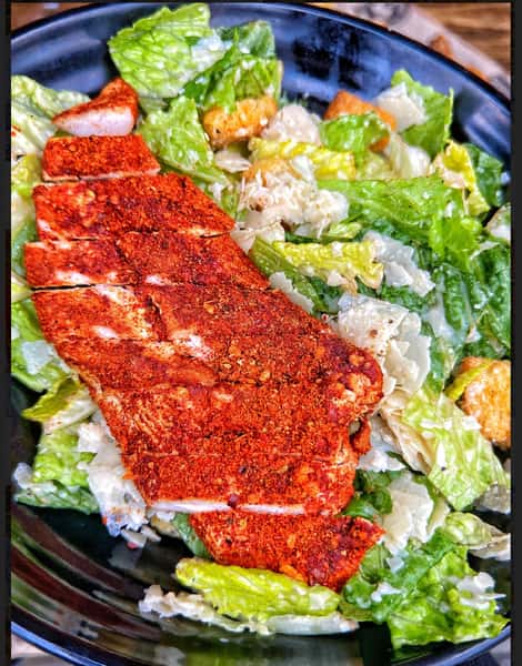 Cesar Salad w Spicy grilled breast
