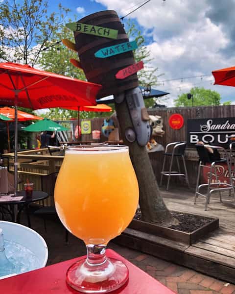 Eli Cannons Tap Room Brewpub in Middletown, CT