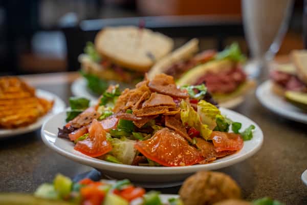 About Chicago Deli & Grill