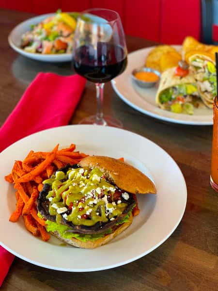 Flame-Grilled Portobello Sandwich (260 Calories)