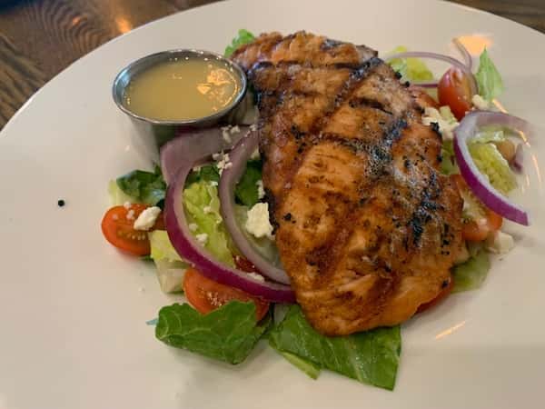 Salad - Grilled Salmon Salad (420 Calories)