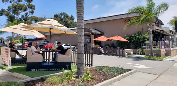 Outdoor Lounge