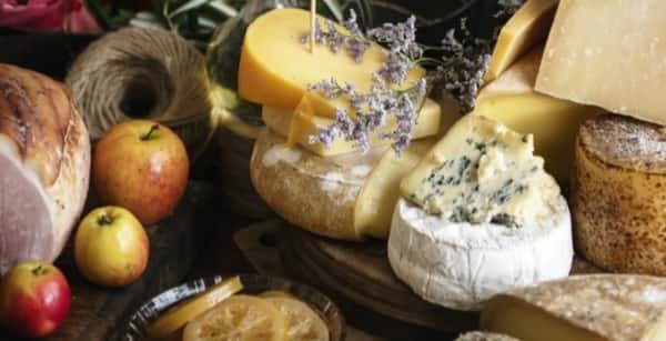 BUILD YOUR OWN CHEESEBOARD* (CHOOSE THREE)