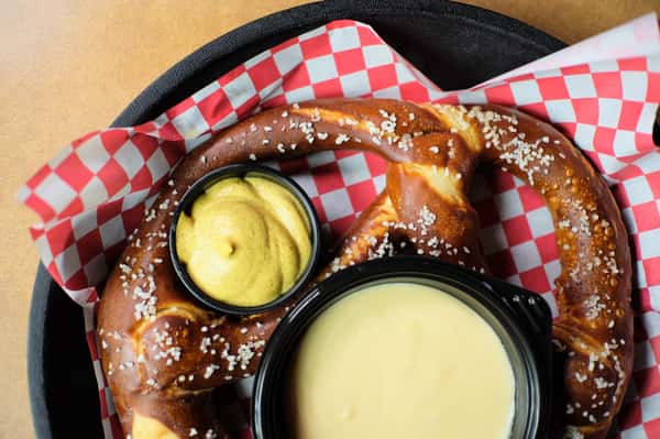 Pub Pretzel