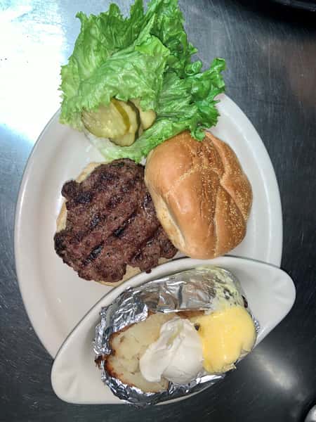 Classic Hamburger*