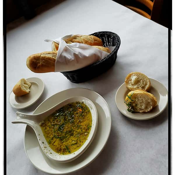 Charlie's Italian Charlie's Italian Restaurant Italian Restaurant