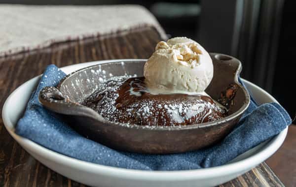 Warm Skillet Cookie