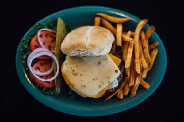 El Rio Trio Cheeseburger