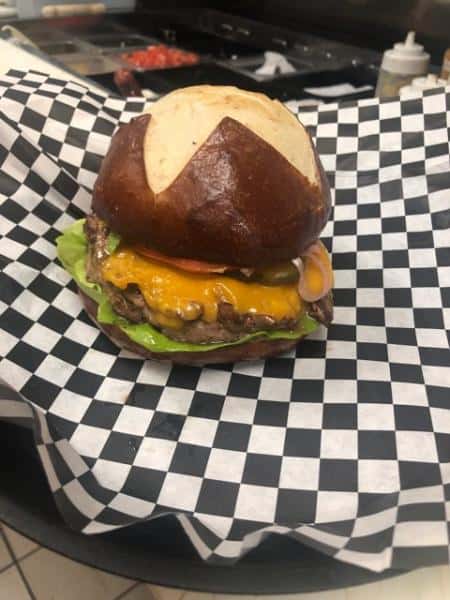 BB Cheese Burger