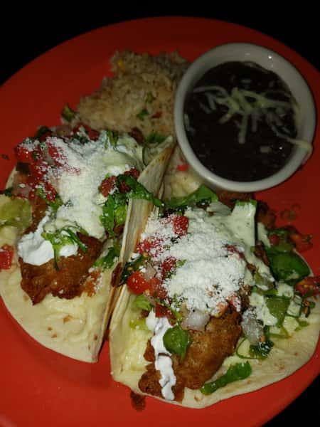 Tacos De Pescado Estilo Tijuana