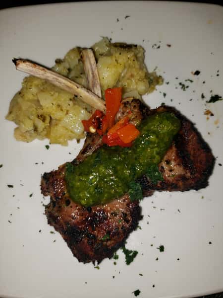 Chuletitas de Cordero con Mezcal
