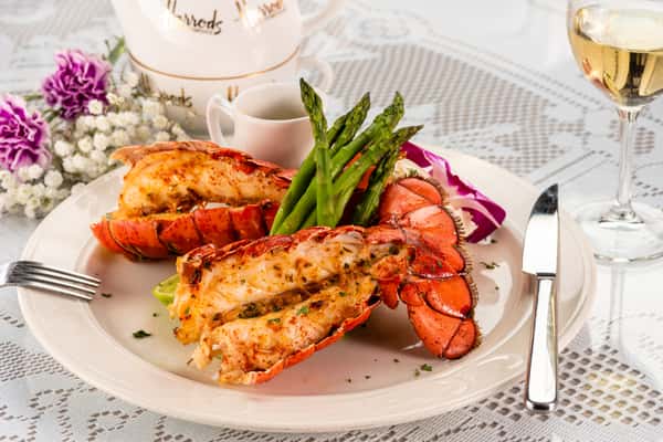 Twin Lobsters 4