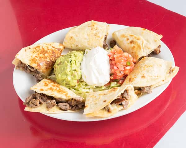 Quesadillas De Fajita Res O Pollo