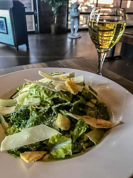 Caesar Salad (V)