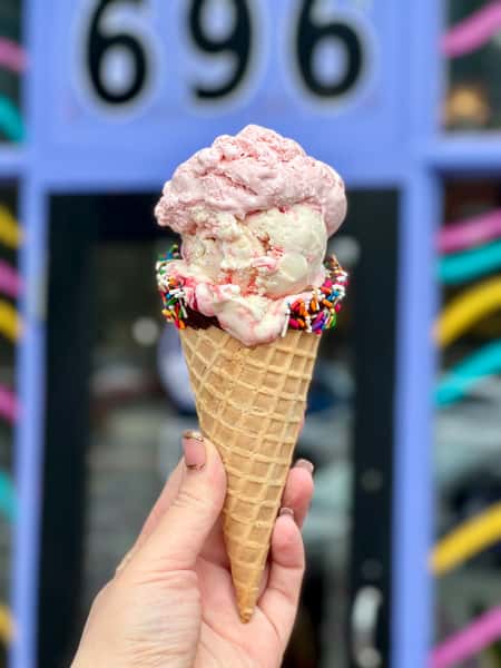 Location - Al's Ice Cream Shoppe - NoRa Cupcake Company - Dessert