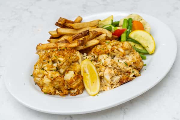 Jumbo Lump Chesapeake Crab Cakes