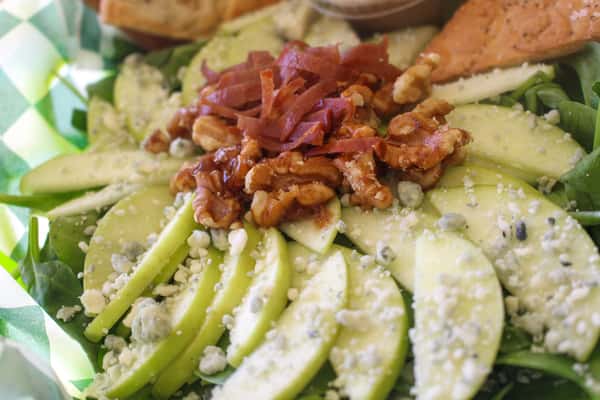Spinach & Tart Apple Salad