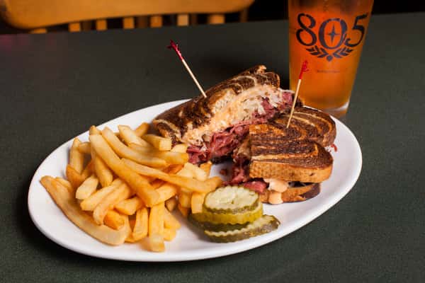 Pastrami Reuben