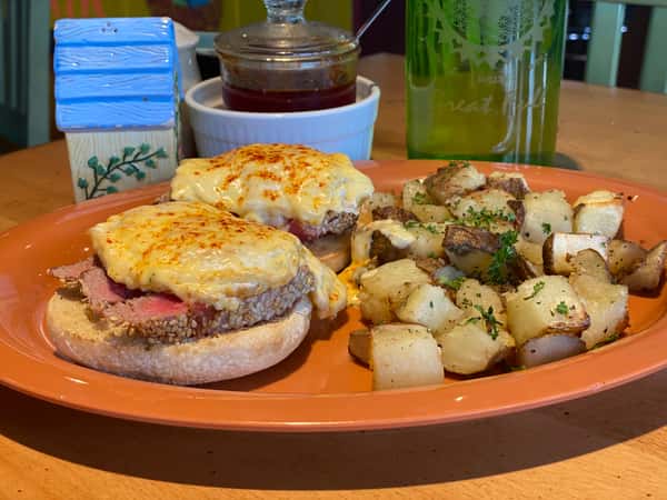 *Seared Ahi Benedict