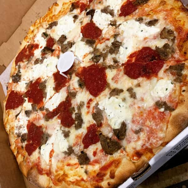 Meatball Parmigan Pizza