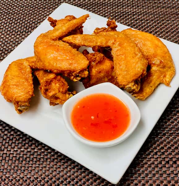 A8. Bahn Thai Wings