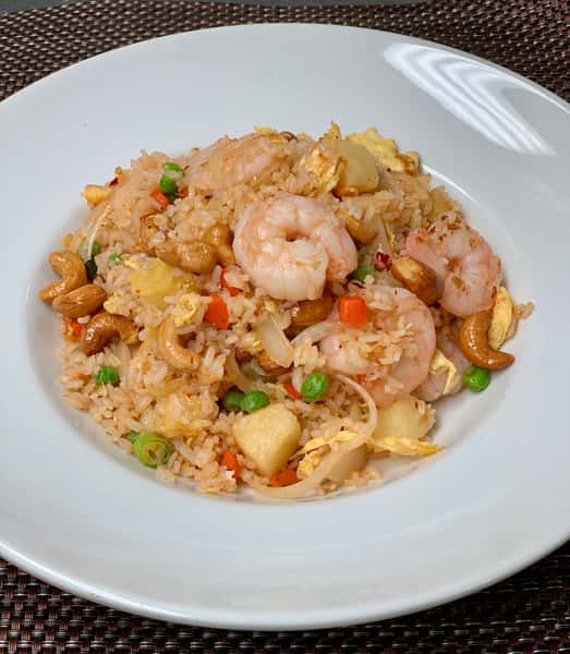 F2. Pineapple Fried Rice