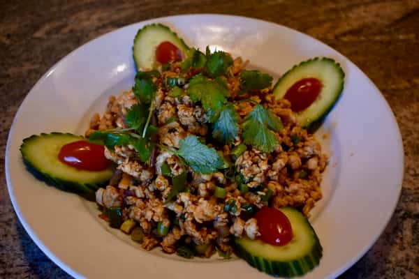 S3. Larb^