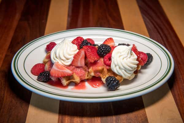 waffles & berries