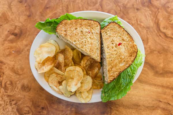 tuna sandwich
