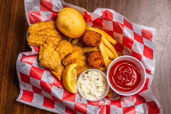 About - River Smith's Chicken & Catfish - Restaurant in Lubbock, TX