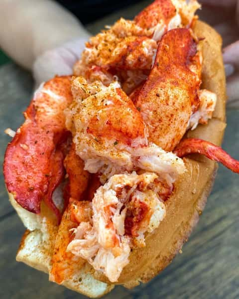 Maine Lobster Roll