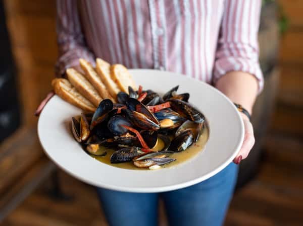 Steamed Mussels