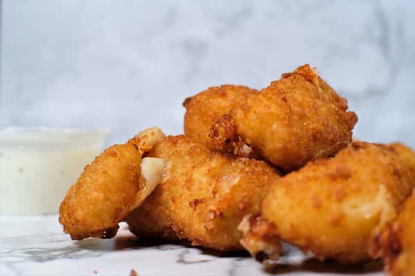 US Cafe Burgers & Wings Restaurant in Smyrna & Atlanta