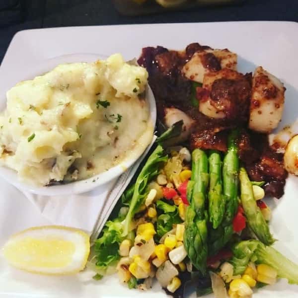 Grilled Maple Glazed Scallops