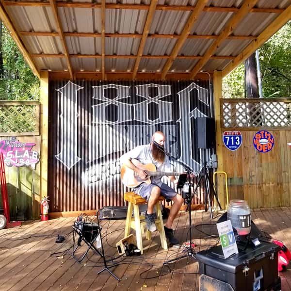 Live Music Stage