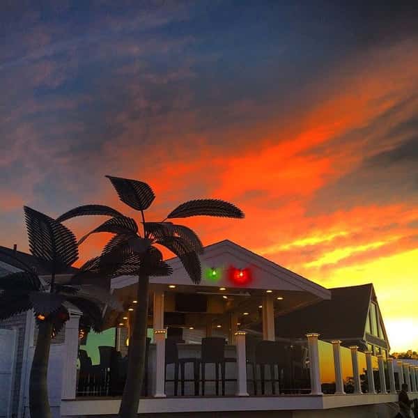 Bay Pointe Waterfront Restaurant Seafood Restaurant in Quincy, MA