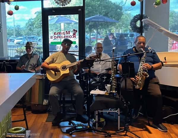 Open Mic Night With BCR - Mama Romanos | Authentic Italian and