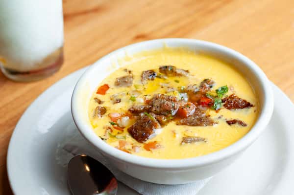 Garcia's Chile Con Queso
