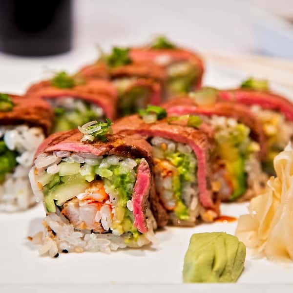 Surf and turf roll