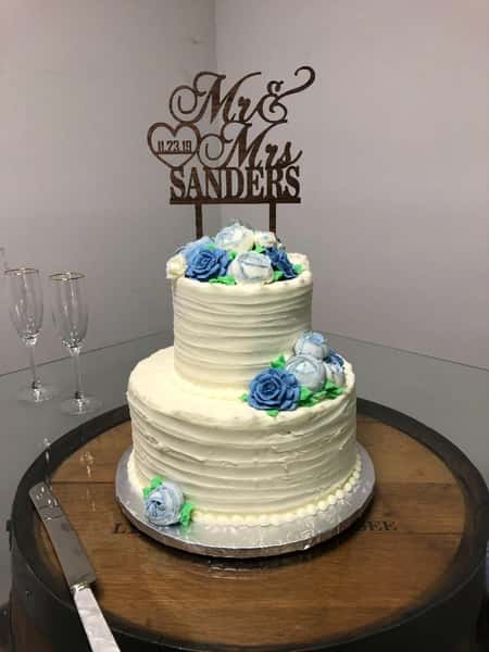 blue floral wedding cake