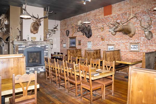 interior table