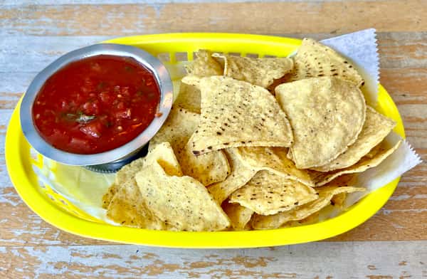 Salsa & Chips