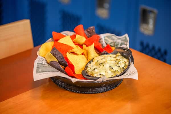Spinach & Roasted Artichoke Dip