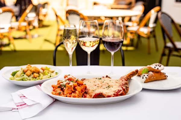 Nightly Wine & Dine